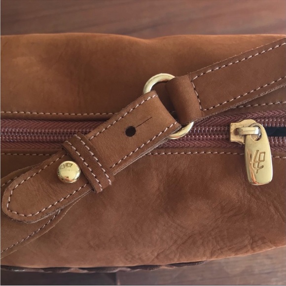 Pierotucci Ferenze Italian suede studded shoulder bag - Picture 6 of 11